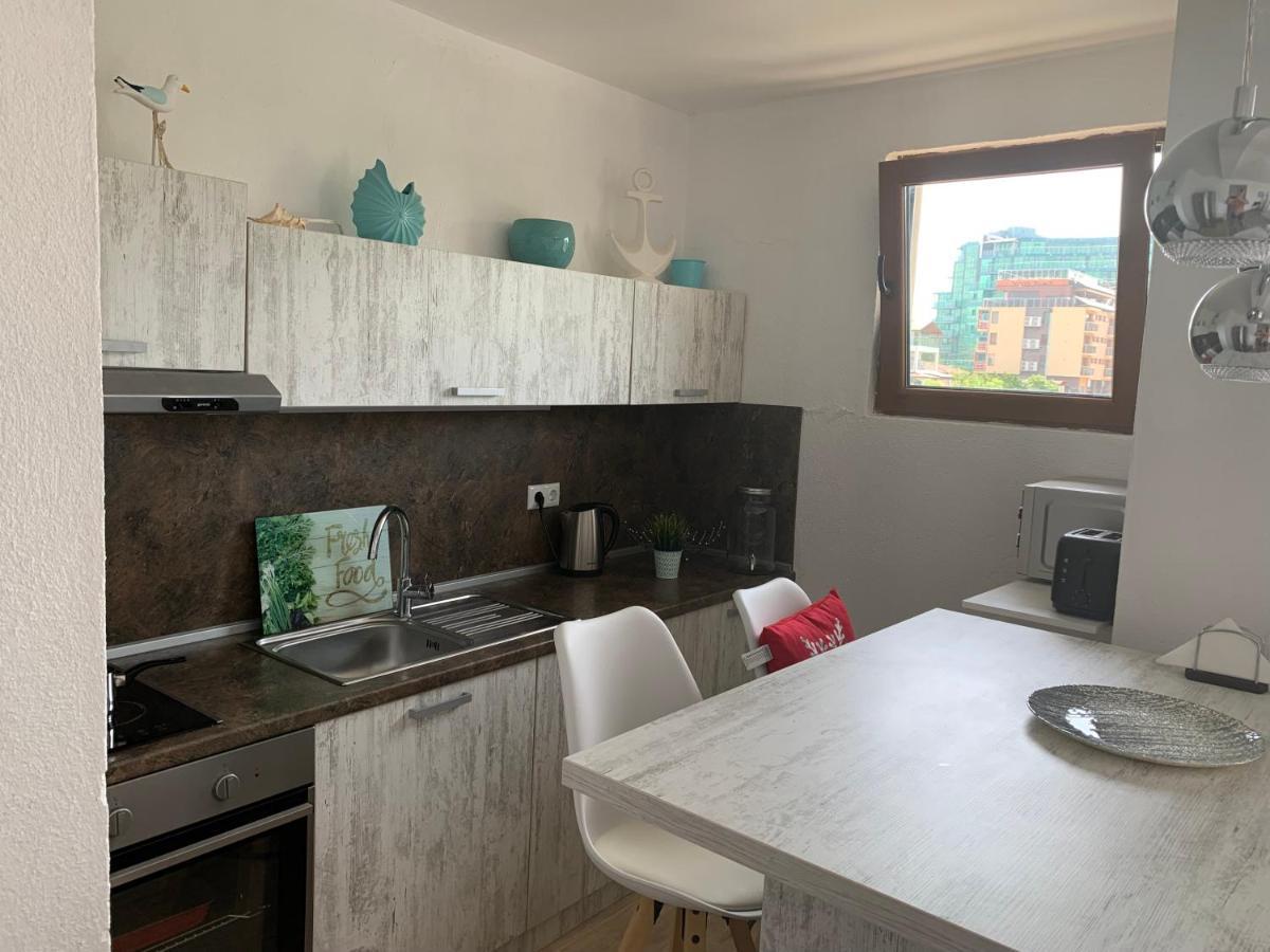 Oasis By The Sea Apartment Primorsko Exterior photo