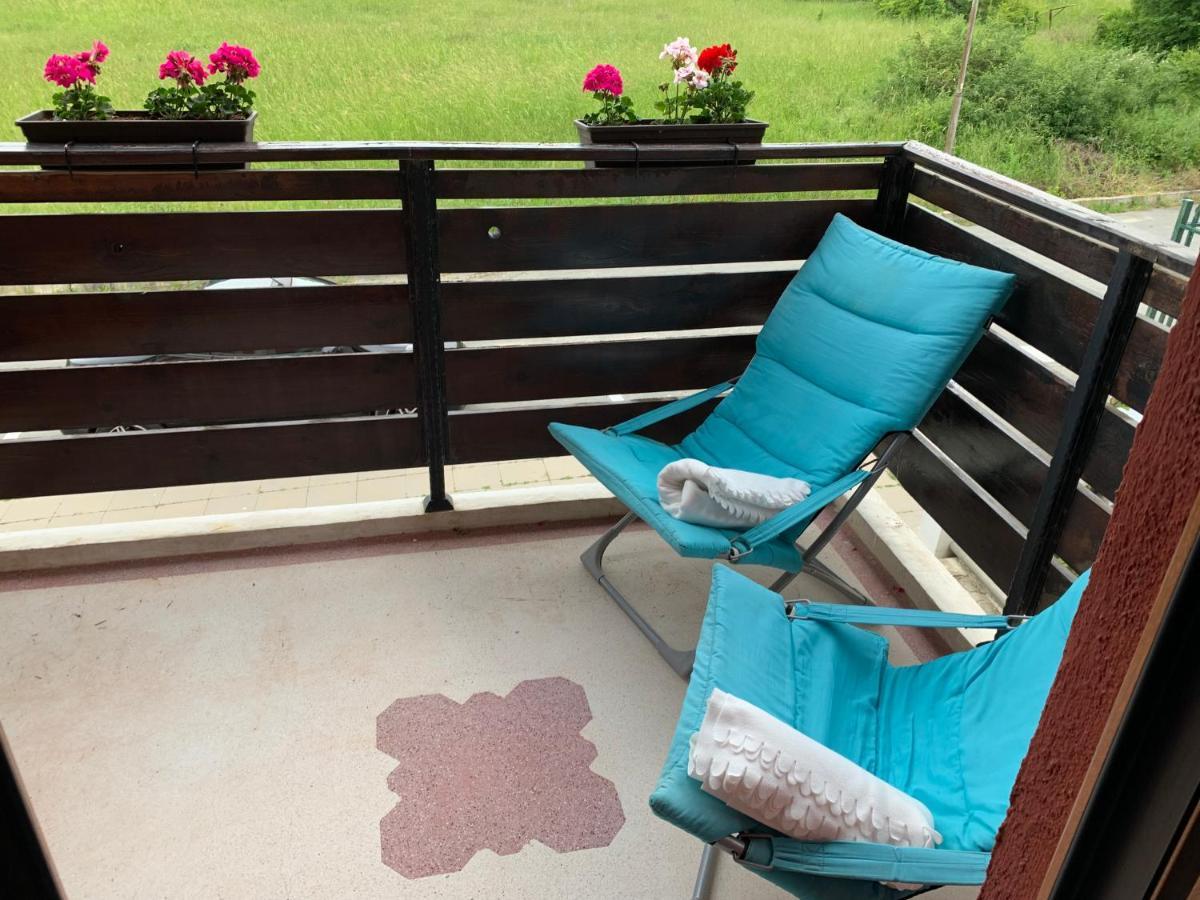 Oasis By The Sea Apartment Primorsko Exterior photo